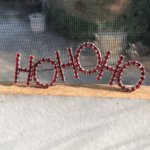 Holiday Pin - Picture 3 of 4